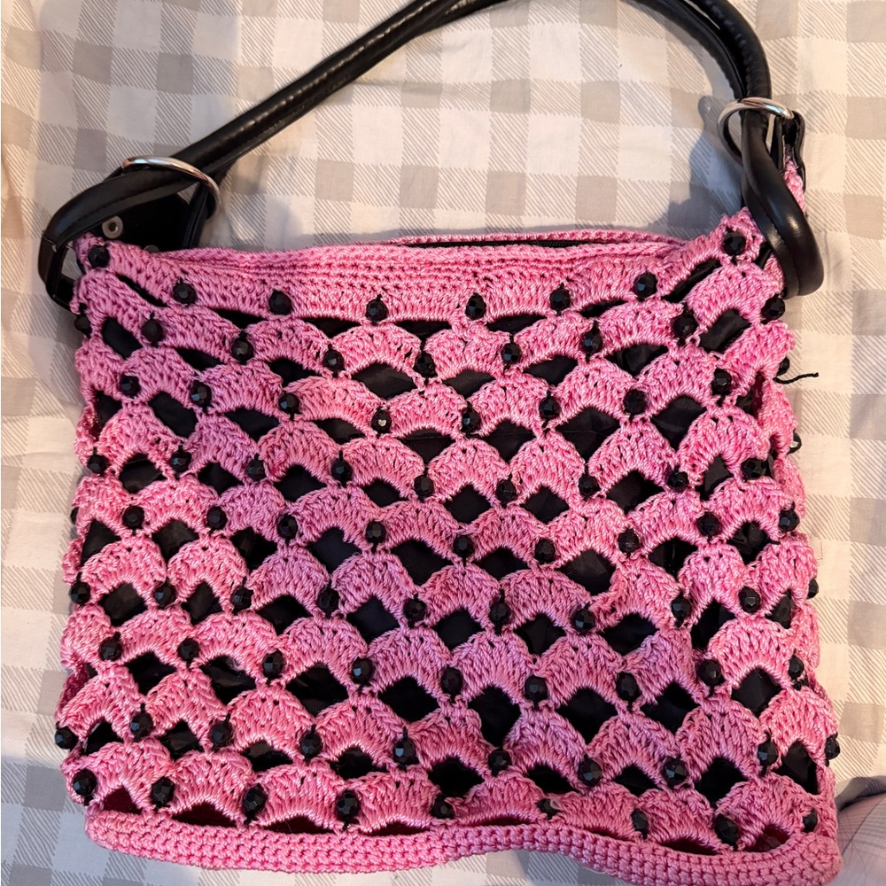 Chic Pink Crochet Shoulder Bag